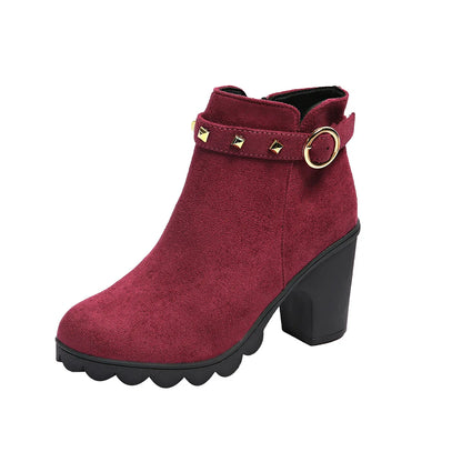 Maßgeschneiderte und bequeme orthopädische Stiefel