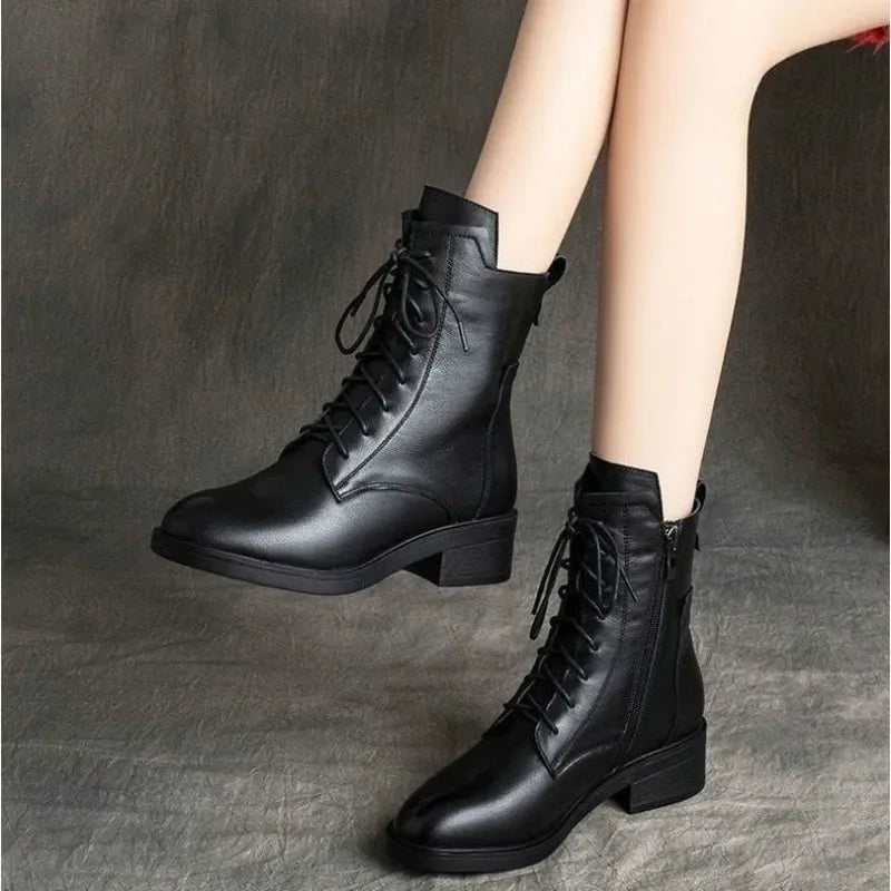 Hochwertige orthopädische Stiefel
