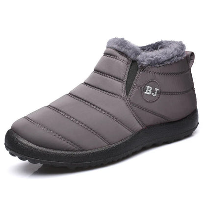 Modische und stützende orthopädische Stiefel
