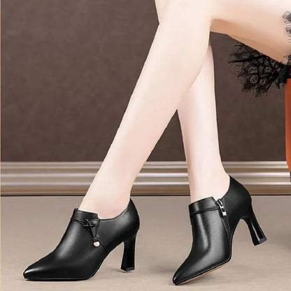 Stützende und stilvolle orthopädische Stiefel