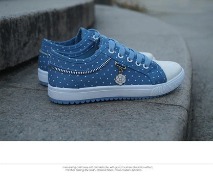 Elegante und stützende orthopädische Schuhe