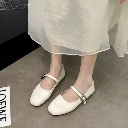 Modische und stützende orthopädische Slipper