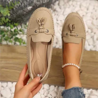 Bequeme und modische orthopädische Turnschuhe