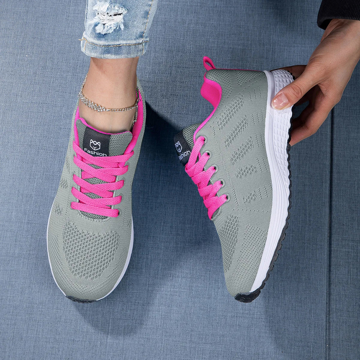 Bequeme und modische orthopädische Turnschuhe
