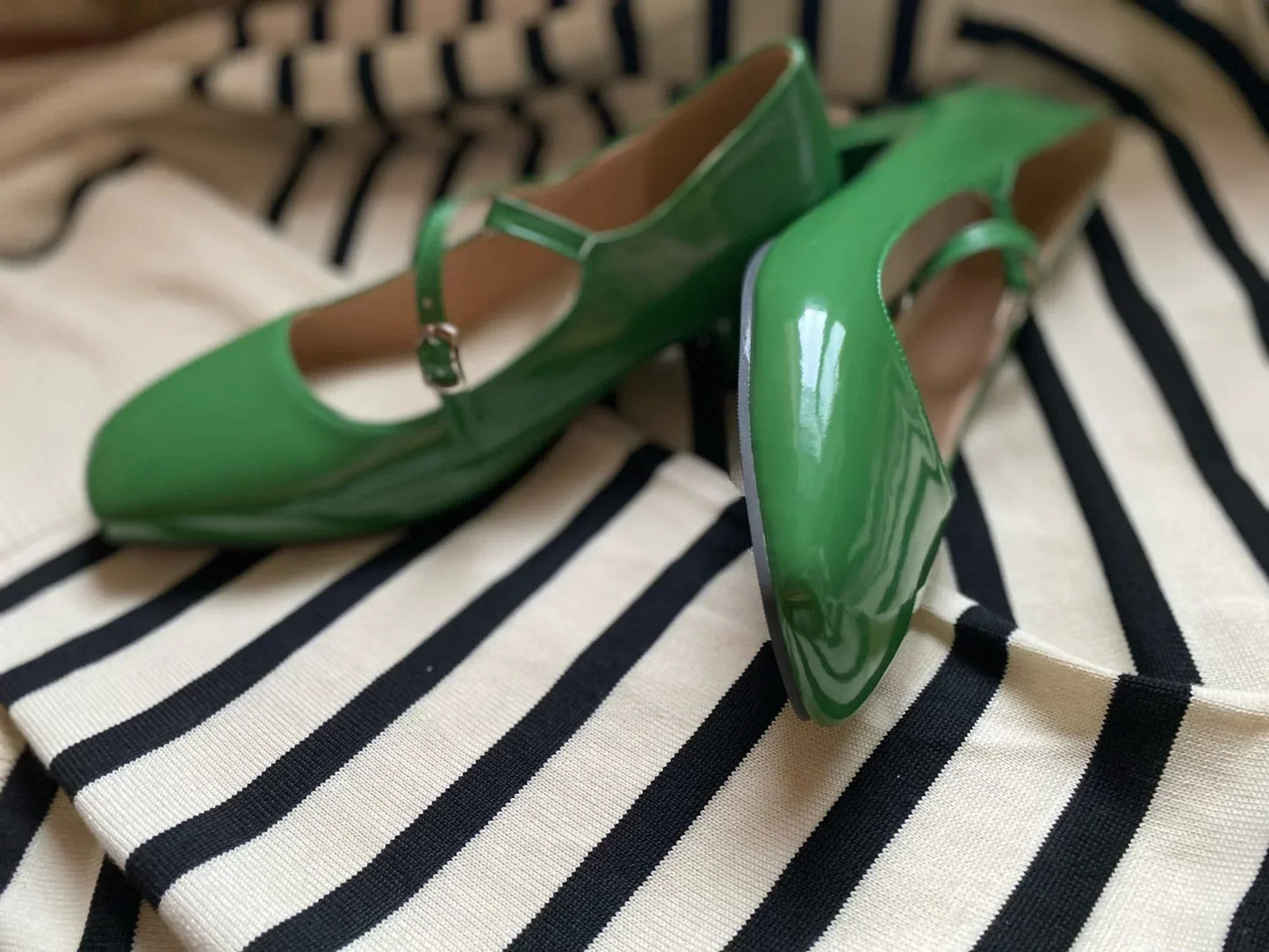 MW | Niedriger Absatz Flacher Mund Runde Zehe Schuhe