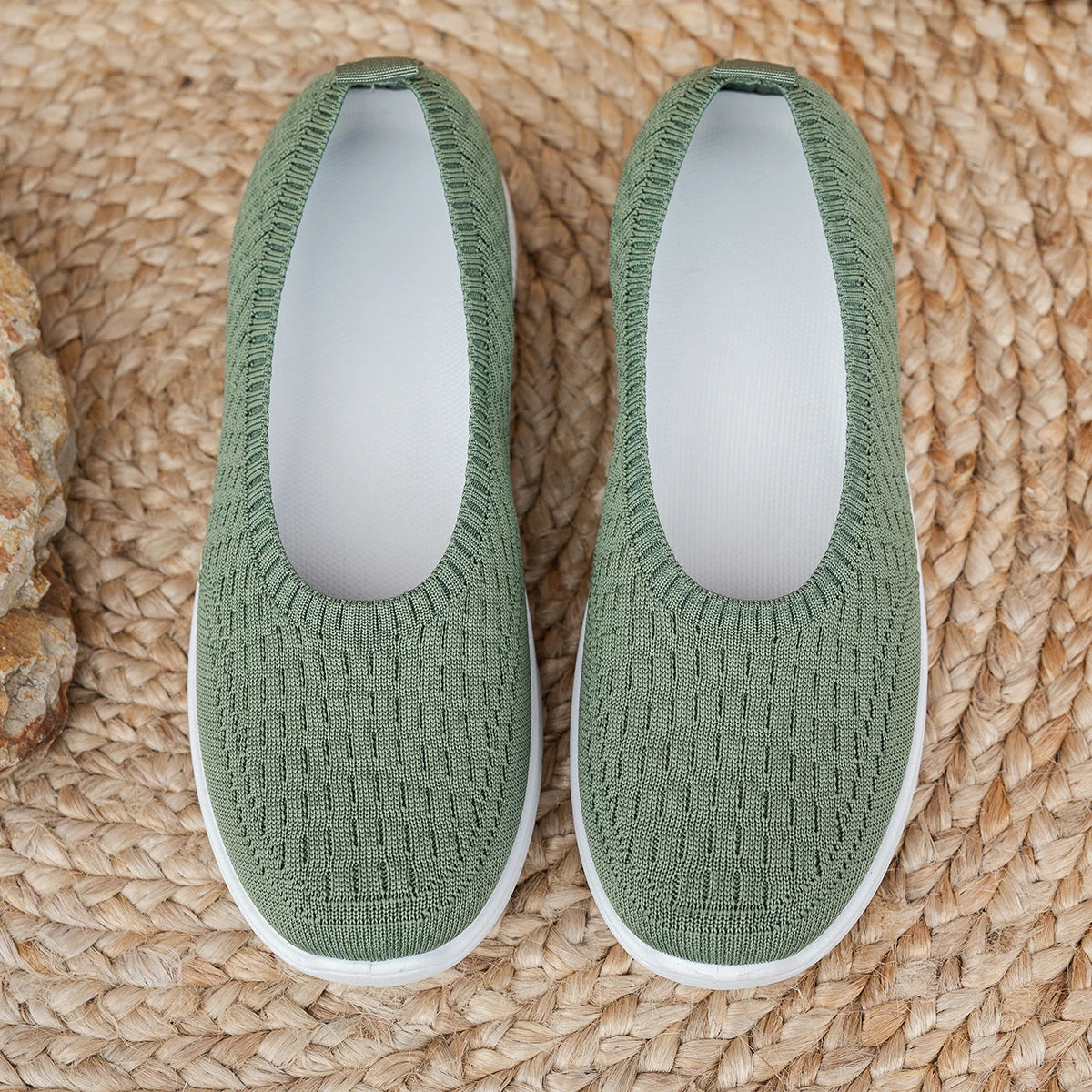 Elegante und stützende orthopädische Turnschuhe