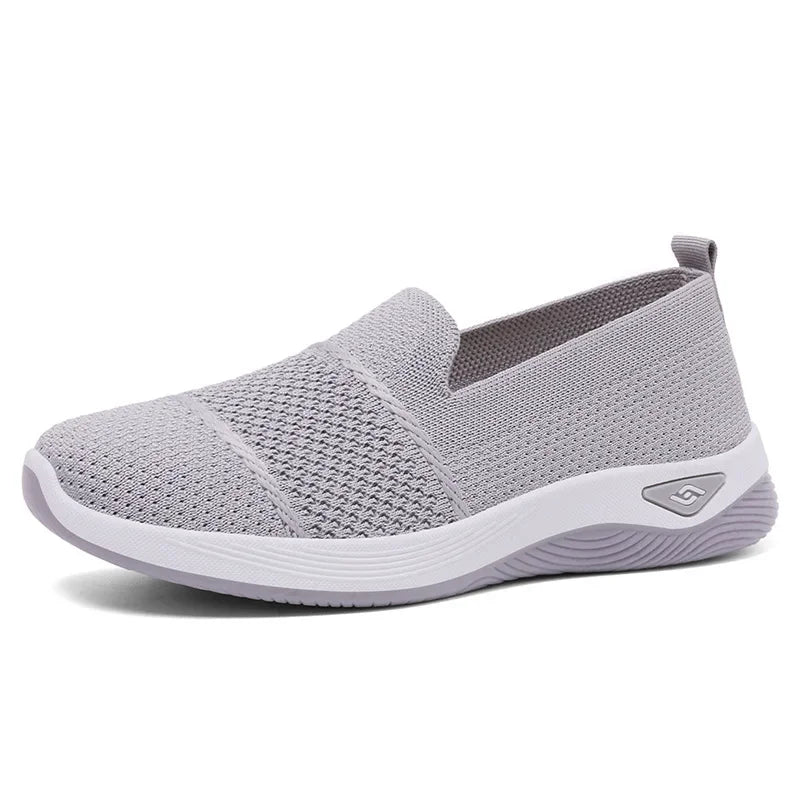 Elegante und stützende orthopädische Slipper