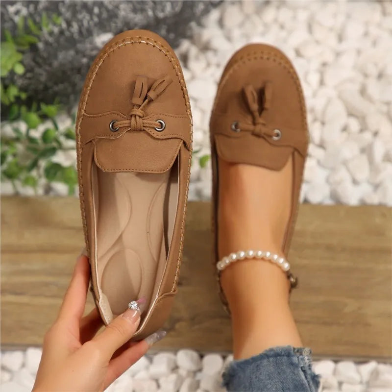 Bequeme und modische orthopädische Turnschuhe