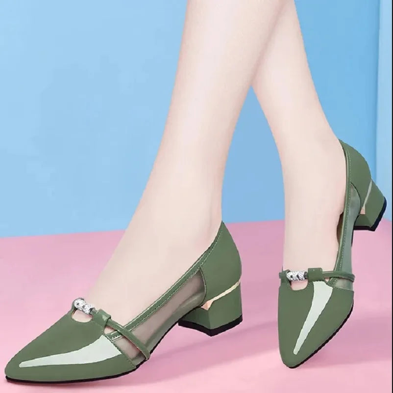 Bequeme und modische orthopädische Schuhe