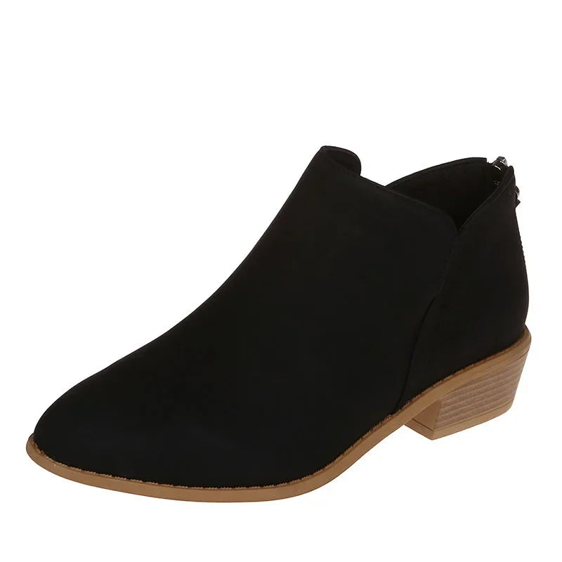 Elegante und stützende orthopädische Stiefel