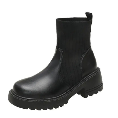 Modische und stützende orthopädische Stiefel