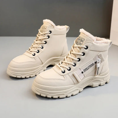 Schicke Orthopädische Stiefel mit einzigartigem Design