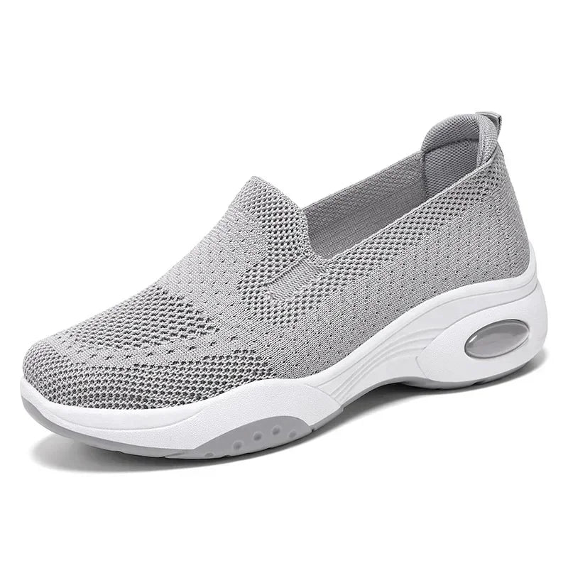 Stützende und trendige orthopädische Turnschuhe