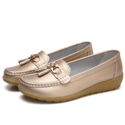 Elegante und stützende orthopädische Turnschuhe