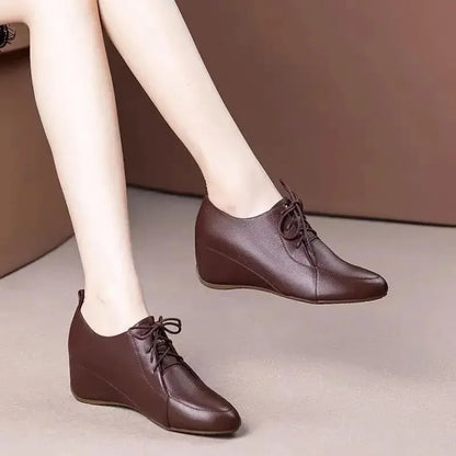 Lässige und stützende orthopädische Schuhe
