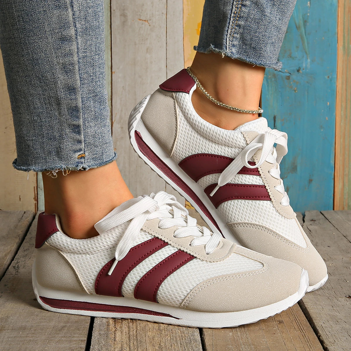 Stützende und trendige orthopädische Turnschuhe