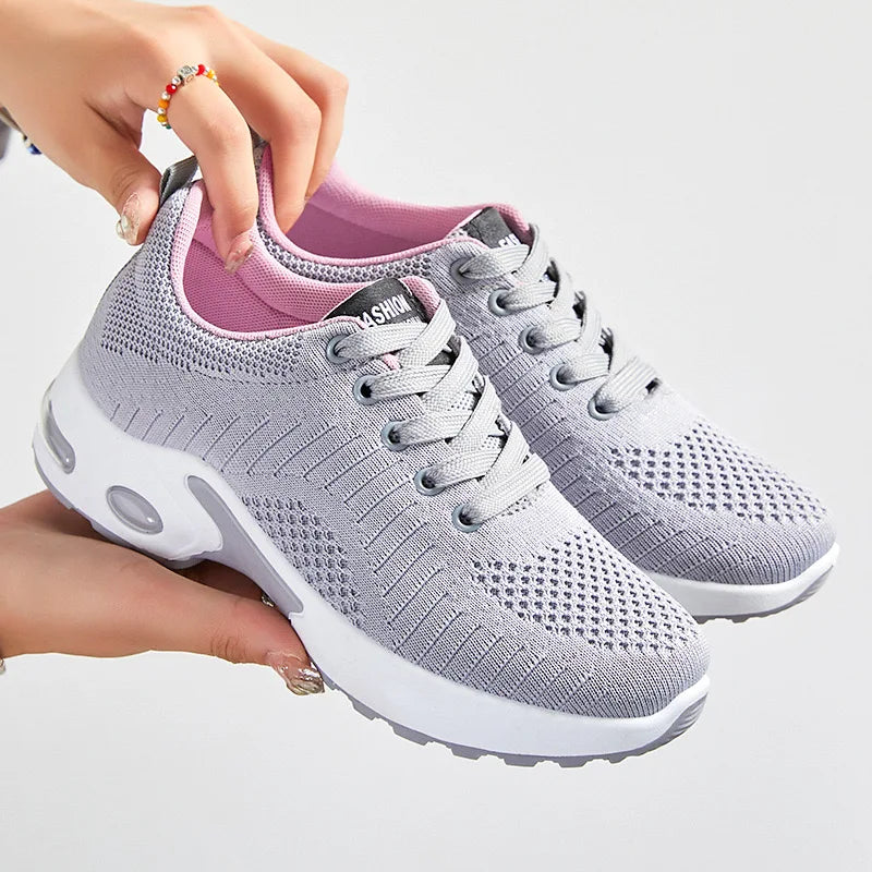 Stützende und stilvolle orthopädische Turnschuhe