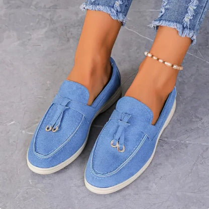 Modische und stützende orthopädische Schuhe