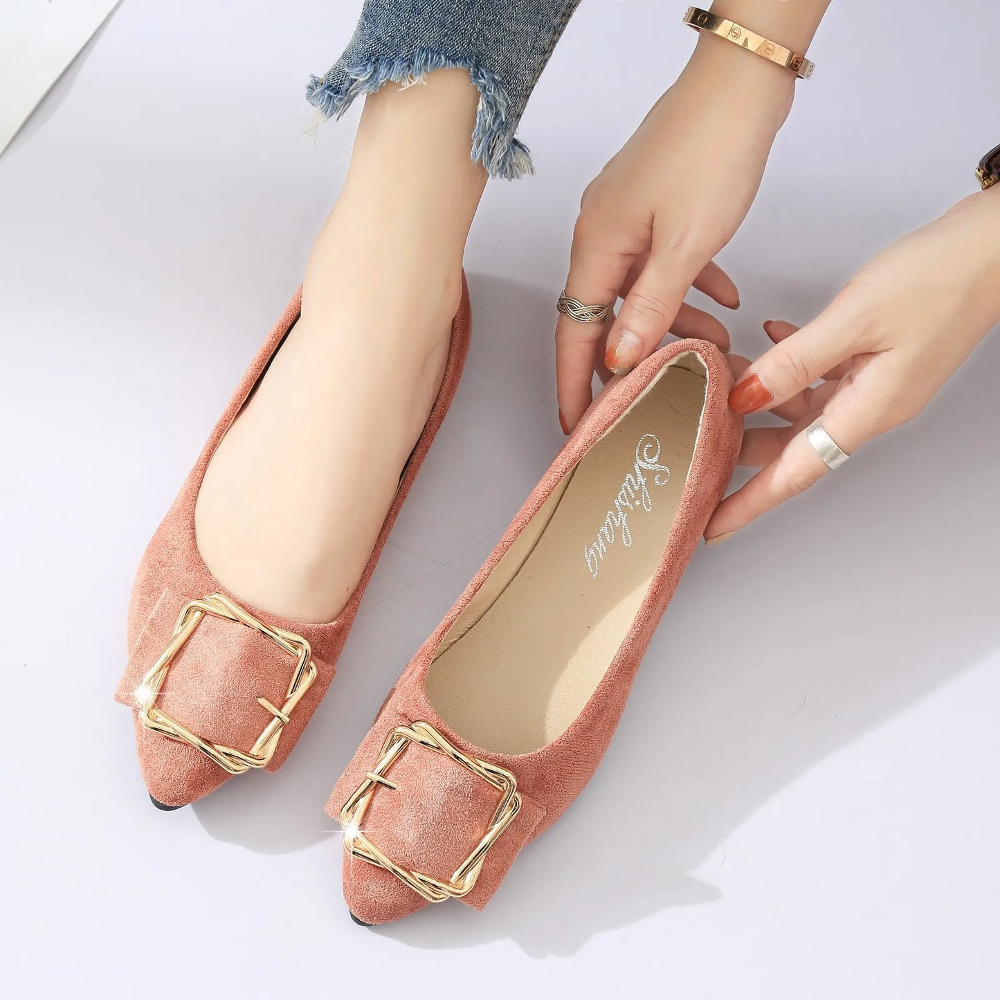 Elegante und stützende orthopädische Ballerinas