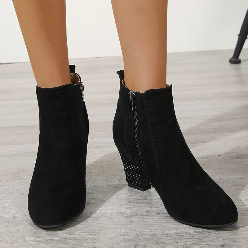 Elegante Orthopädische Stiefel für jeden Schritt