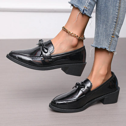 Stützende und stilvolle orthopädische Slipper