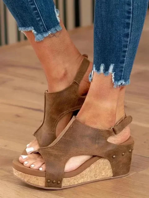 MW | Langlebige und atmungsaktive orthopädische Schuhe