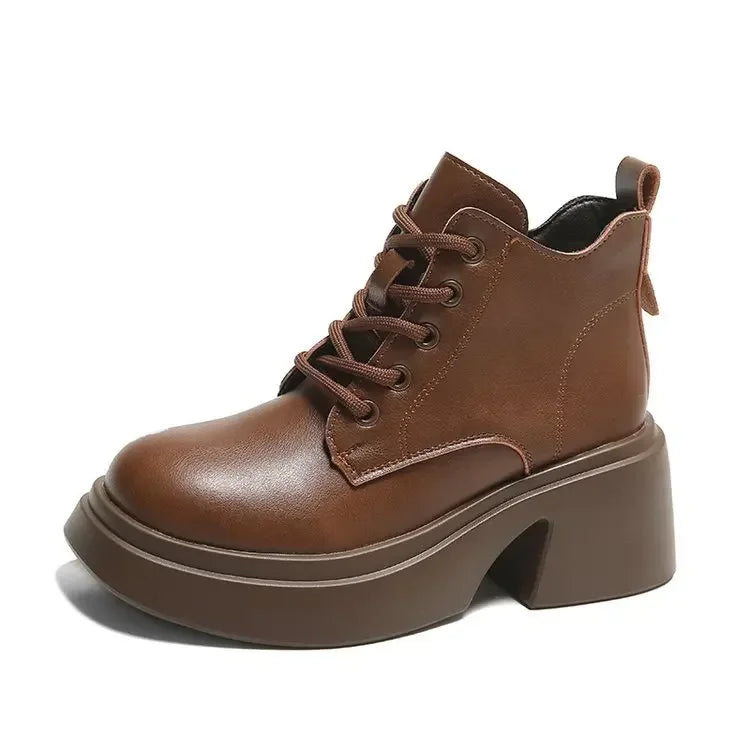 Vielseitige und stützende orthopädische Stiefel