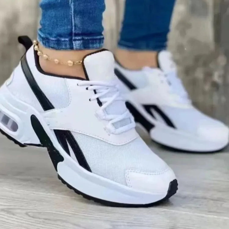 Elegante und stützende orthopädische Schuhe