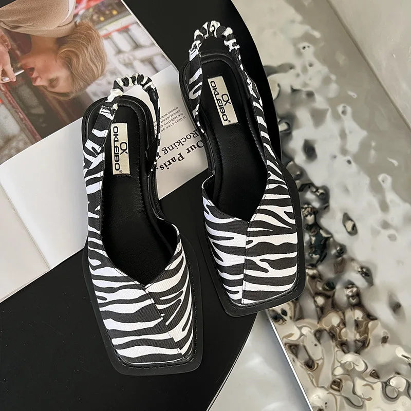 MW | Maßgeschneiderte und bequeme orthopädische Sandalen für den Sommer
