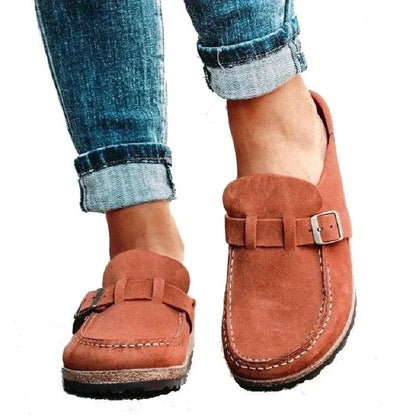 Lässige und stützende orthopädische Sandalen