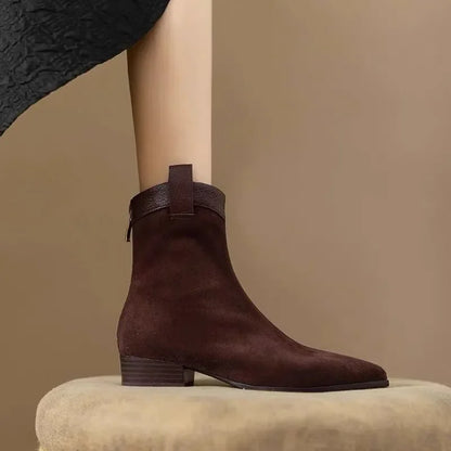 Klassische Orthopädische Stiefel mit zeitlosem Stil