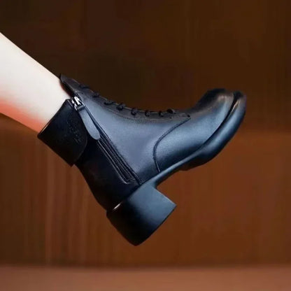Anmutige Orthopädische Stiefel für modernen Look