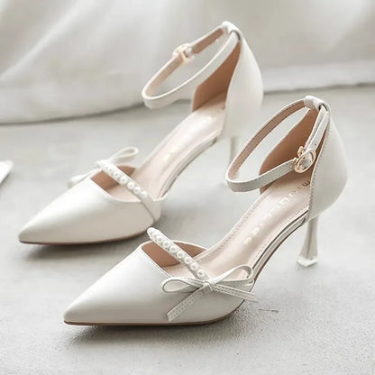 Bequeme und modische orthopädische Schuhe