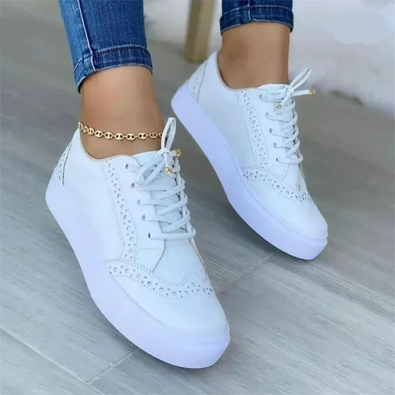 Modische und stützende orthopädische Schuhe