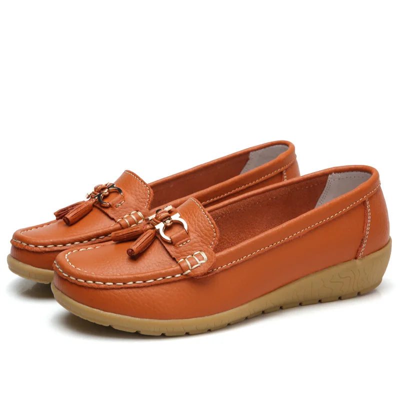 Elegante und stützende orthopädische Turnschuhe