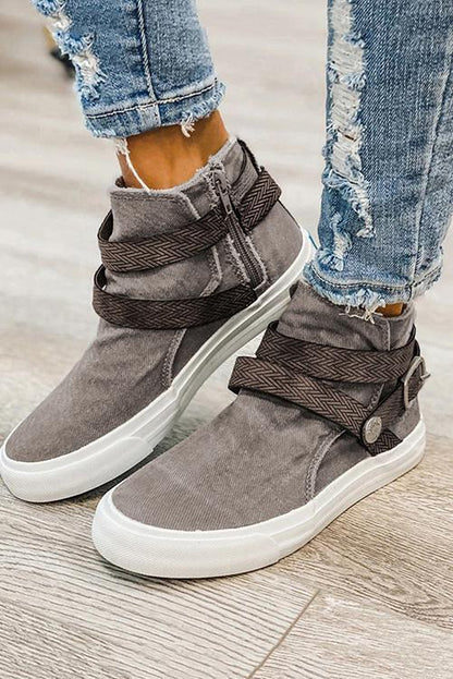 Klassische Orthopädische Stiefel mit zeitlosem Stil