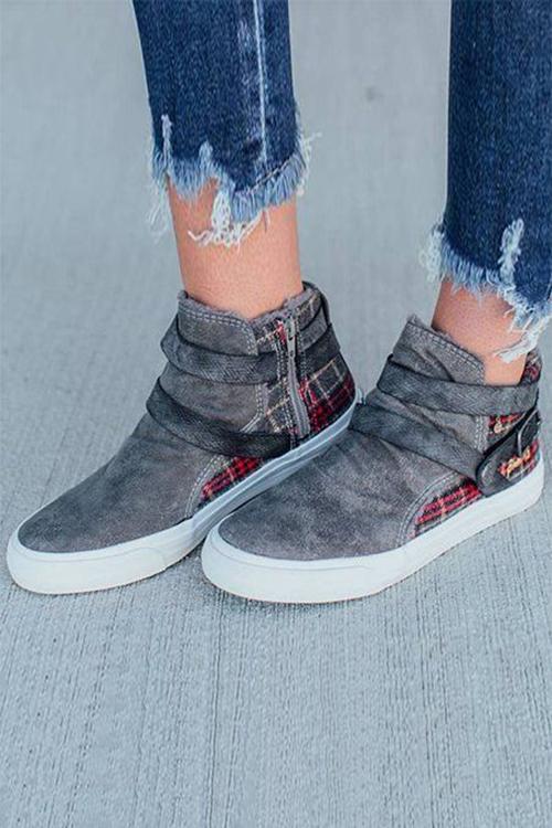 Klassische Orthopädische Stiefel mit zeitlosem Stil