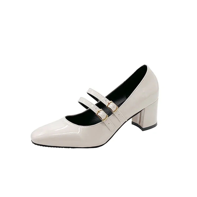 Langlebige und stützende orthopädische Schuhe