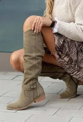 MW | Unterstützende orthopädische Stiefel
