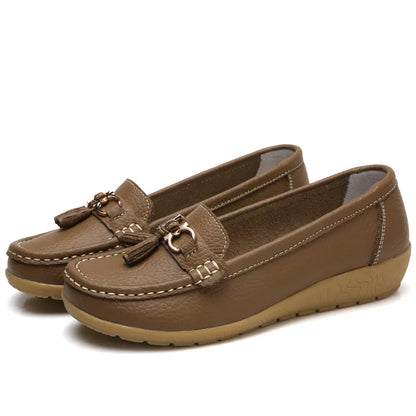 Elegante und stützende orthopädische Turnschuhe
