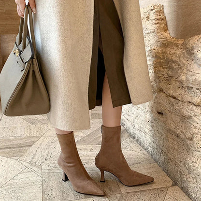 Elegante Orthopädische Stiefel für jeden Schritt