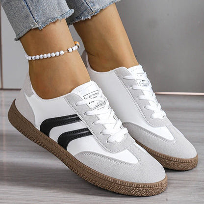 Modische und stützende orthopädische Turnschuhe