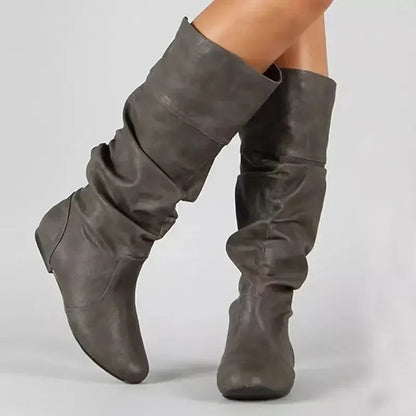 Stützende und stilvolle orthopädische Stiefel