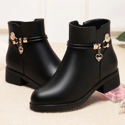 Maßgeschneiderte und bequeme orthopädische Stiefel