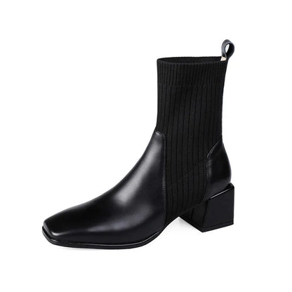 Elegante und stützende orthopädische Absätze
