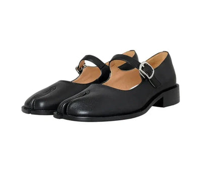 MW | Leder Split Toe Flats