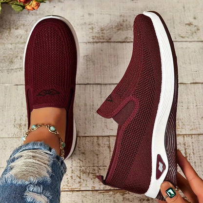 Modische und stützende orthopädische Schuhe