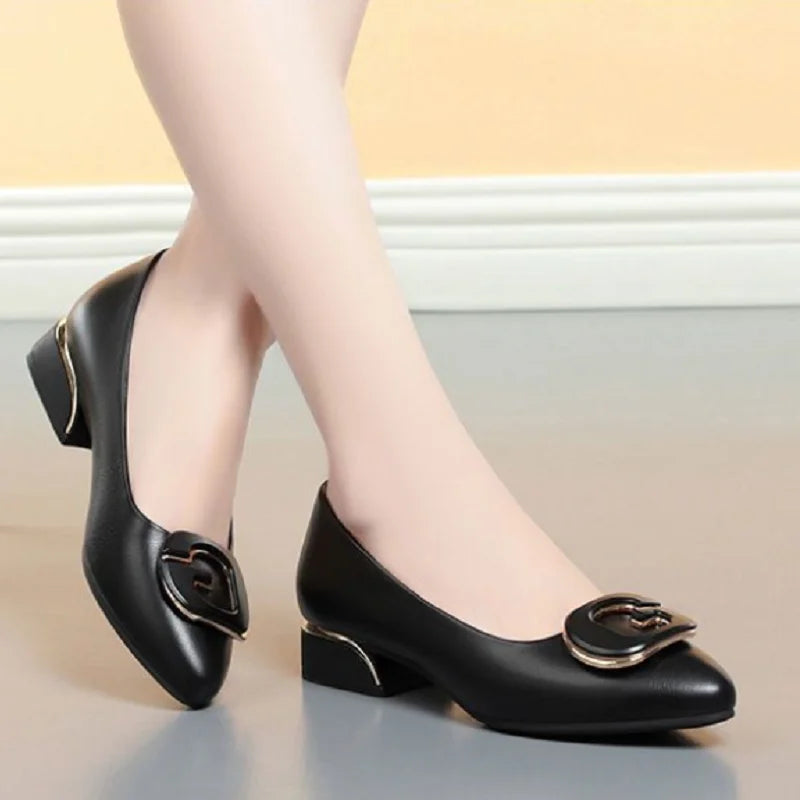 Bequeme und modische orthopädische Schuhe
