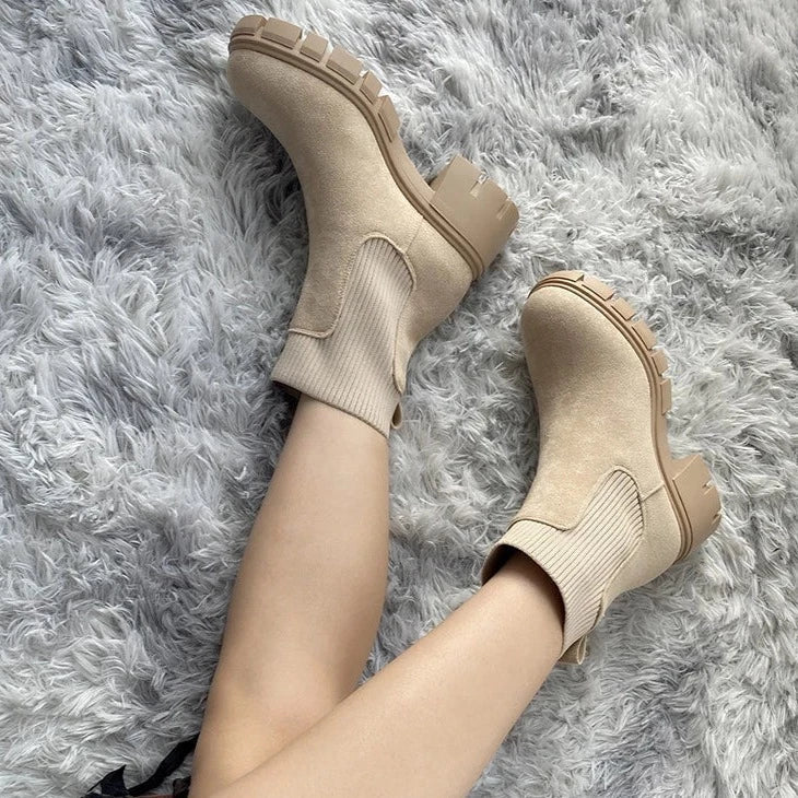 Anmutige Orthopädische Stiefel für modernen Look