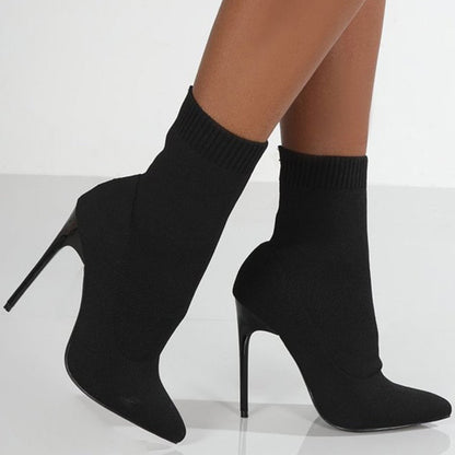 Anmutige Orthopädische Stiefel für modernen Look